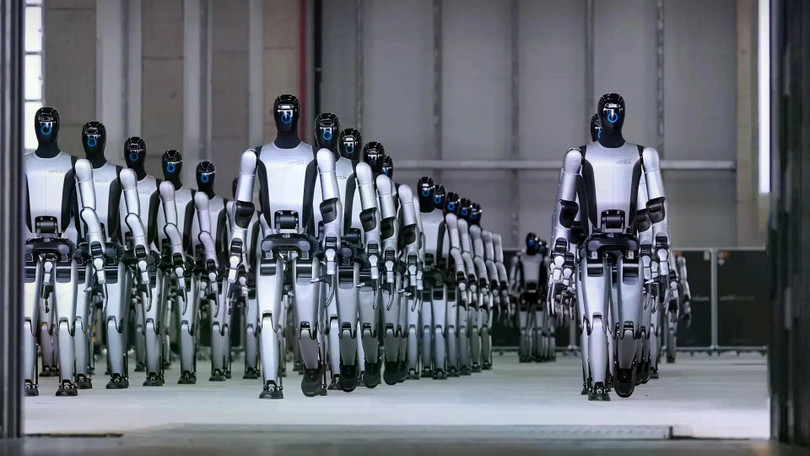 Mẫu robot hình người tiên tiến Walker S2 của hãng UBTech. Ảnh: IE.