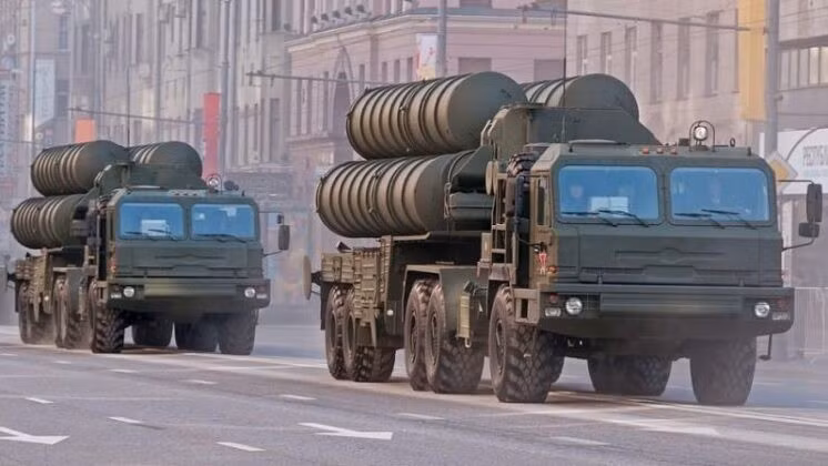 nga-dung-ten-lua-s-400-de-tan-cong-mat-dat-o-ukraine-chien-thuat-moi-hay-thu-nghiem-vu-khi-3.jpg