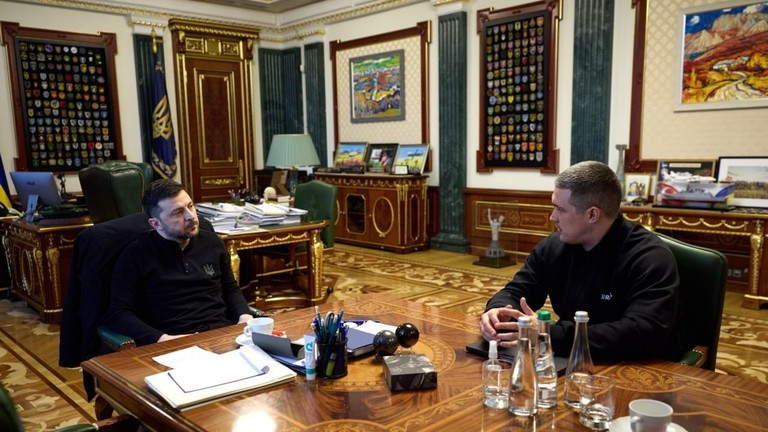 Ông Zelensky đưa ra đề cử mới trong bối cảnh chính quyền Ukraine rung chuyển bởi bê bối tham nhũng. Ảnh: RT.