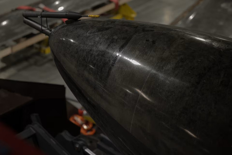 Một tên lửa hành trình Flamingo tại một nhà máy sản xuất vũ khí ở Ukraine. Ảnh: WSJ.