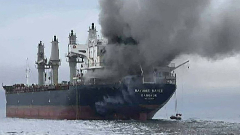 Ngày 11/3, một tàu chở hàng của Thái Lan đang di chuyển qua eo biển Hormuz đã bị tấn công. Ảnh: IE.