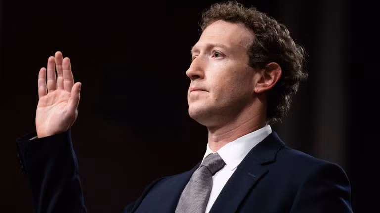 Mark Zuckerberg, CEO của Meta, tại phiên điều trần của Ủy ban Tư pháp Thượng viện Mỹ. Ảnh: Getty.