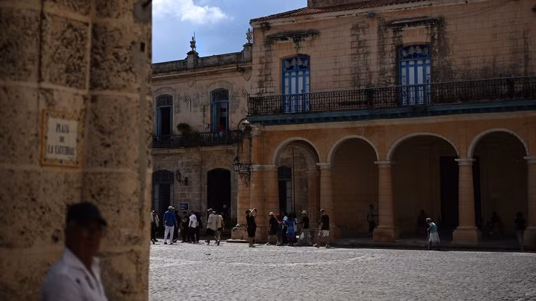 Cuộc sống thường nhật ở Havana, Cuba ngày 6/11/2025. Ảnh: Getty.
