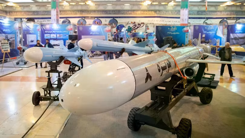 Tên lửa hành trình đất đối đất Hoveyzeh do Iran chế tạo. Ảnh: Wiki.