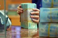 Loạt doanh nghiệp "lì xì" cổ tức đầu năm, có công ty chi hơn 500 tỷ đồng