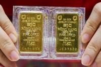 Vàng JSC bán ra hôm nay cao hơn ngày vía Thần Tài nhưng người mua vẫn lỗ vì chênh lệch giá mua vào bán ra. 