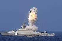 Khu trục hạm Nga phóng tên lửa hành trình. Ảnh TV Zvezda