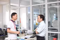 PGS.TS Trần Huy Thịnh và GS. Tạ Thành Văn