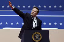 Tỷ phú Elon Musk phát biểu tại Washington, D.C., ngày 20/1. Ảnh: Reuters.