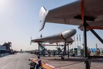 Mẫu UAV Shahed được Nga nâng cấp thành một thứ vũ khí nguy hiểm và khó bị đánh chặn. Ảnh: Getty.