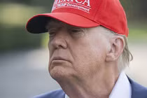 Dự thảo luật mới cấm chính quyền Trump ngừng viện trợ vũ khí cho Ukraine. Ảnh: Getty.