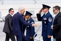 Tổng thống Mỹ Joe Biden được xác nhận mắc Covid-19 (Ảnh: Seatle Times)