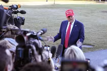 Tổng thống Mỹ Donald Trump trả lời phỏng vấn. Ảnh: Getty.