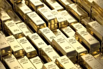 Giá vàng liên tiếp phá vỡ các mức kỷ lục trong những ngày gần đây (Ảnh: CNBC)