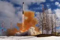 Tên lửa liên lục địa RS-28 Sarmat trong vụ thử nghiệm của Nga ngày 21/4 (Ảnh: Sputnik)