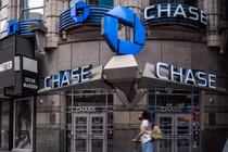 Tác động từ cú sập của SVB tiếp diễn trong hệ thống ngân hàng Mỹ (Ảnh: CNBC)