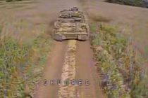 Nga công bố video phá hủy xe tăng M1 Abrams và xe thiết giáp Bradley của Ukraine