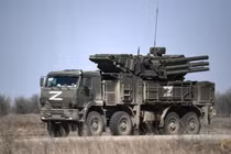 Hệ thống tên lửa và pháo phòng không Pantsir-S1 của Nga. Ảnh: Sputnik.