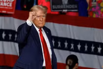 Cựu Tổng thống Mỹ Donald Trump (Ảnh: Reuters)