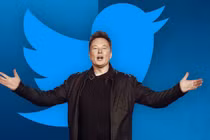Elon Musk tiếp tục gặp nhiều thách thức ở Twitter (Ảnh: Esquire)