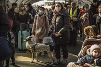 Người tị nạn Ukraine ở Berlin, Đức. Ảnh: Getty.