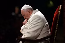 Đức Giáo hoàng Francis trong một sự kiện tổ chức gần Đấu trường La Mã ở Rome vào ngày 18/4/2014. Ảnh: Reuters.