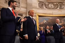 Ông Donald Trump tại phòng Rotunda, Điện Capitol trước khi có bài phát biểu nhậm chức Tổng thống Mỹ. Ảnh: Getty.