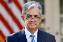 Chủ tịch Fed Jerome Powell hứng chịu làn sóng phẫn nộ do không phản ứng sớm với lạm phát (Ảnh: Internet)