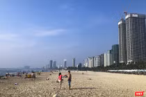 Một góc bãi biển du lịch Đà Nẵng