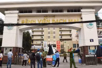 Bệnh viện Bạch Mai (Ảnh: Văn Phong) 