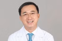 Thứ trưởng Bộ Y tế Trần Văn Thuấn. Ảnh: BVK