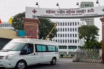 BV Bệnh Nhiệt đới TP.HCM vừa phát hiện nhiều bệnh nhân COVID-19 mới - Ảnh: Hữu Khoa