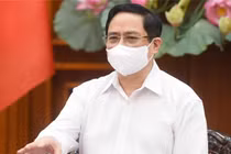 Thủ tướng Phạm Minh Chính đề nghị làm rõ trách nhiệm và xử lý nghiêm việc gây ra dịch bệnh ở Hà Nam - Ảnh: Chinhphu.vn