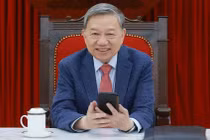 Tổng Bí thư Tô Lâm điện đàm với Tổng thống Mỹ Donald Trump từ Trụ sở Trung ương Đảng tối 4/4. Ảnh: TTXVN.