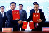 Viettel Post ký kết với thành phố Bằng Tường (Trung Quốc) để hợp tác thành lập Văn phòng đại diện và xây dựng trung tâm giao dịch nông sản Trung Quốc - ASEAN/