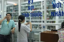 Các bệnh viện phải công khai giá thuốc bảo hiểm y tế trúng thầu