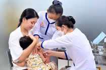 Giải pháp nào để sớm ngăn chặn dịch sởi?