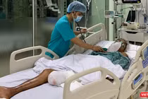 Nhiễm “vi khuẩn ăn thịt người”, người đàn ông nguy kịch, phải cắt bỏ một chân