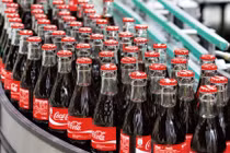 Swire Pacific - chủ mới của Coca-Cola Việt Nam thu 30 tỉ đồng mỗi ngày