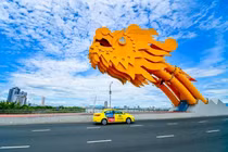Ông Lê Trung Chinh, Chủ tịch UBND TP Đà Nẵng trả lời phỏng vấn VietTimes