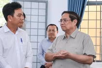 Thủ tướng: Tuyệt đối tránh tình trạng cán bộ "hách dịch", người dân phải "nhờ vả"