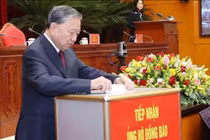 Tổng bí thư Tô Lâm ủng hộ người dân vùng lũ