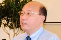 Cựu Chủ tịch tỉnh Bình Thuận Lê Tiến Phương chuẩn bị hầu tòa