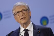 Bill Gates tuyên bố sẽ ủng hộ gần như toàn bộ tài sản để giúp người nghèo trên thế giới. Ảnh: Getty.