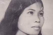 Nữ biệt động Sài Gòn hoá trang học sinh, pháo kích địch từ căn nhà khoét mái