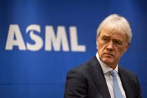 Giám đốc điều hành ASML Holding NV, Peter Wennink. Ảnh minh họa Yahoo. Finance