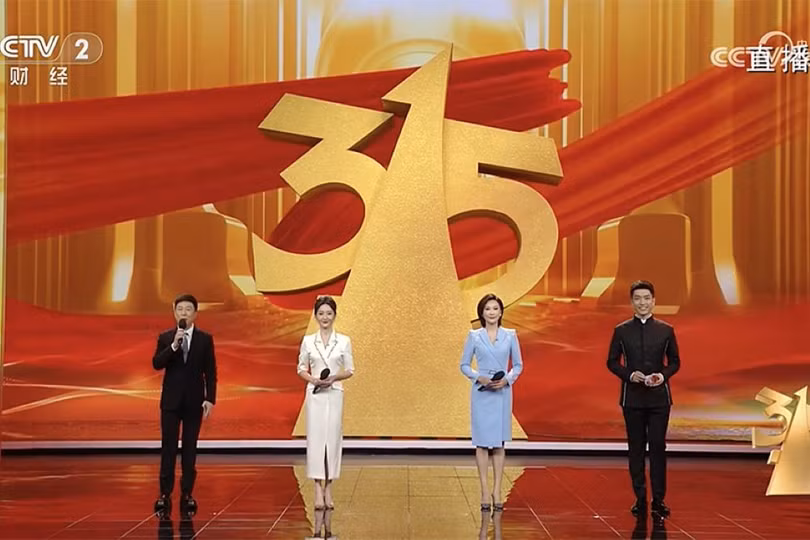 Chương trình Gala 15/3 CCTV phát sóng trực tiếp thu hút lượng người xem rất lớn, đồng thời là nỗi ám ảnh của các doanh nghiệp Trung Quốc. Ảnh: Caixin.