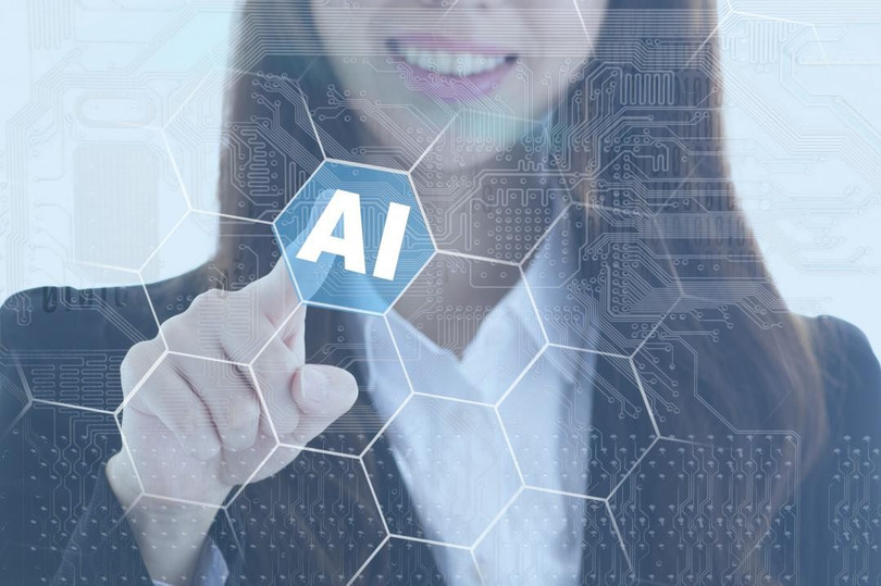 Các công cụ AI ngày càng được ứng dụng rộng rãi giúp tăng công suất, hiệu quả công việc. Ảnh: LTN.