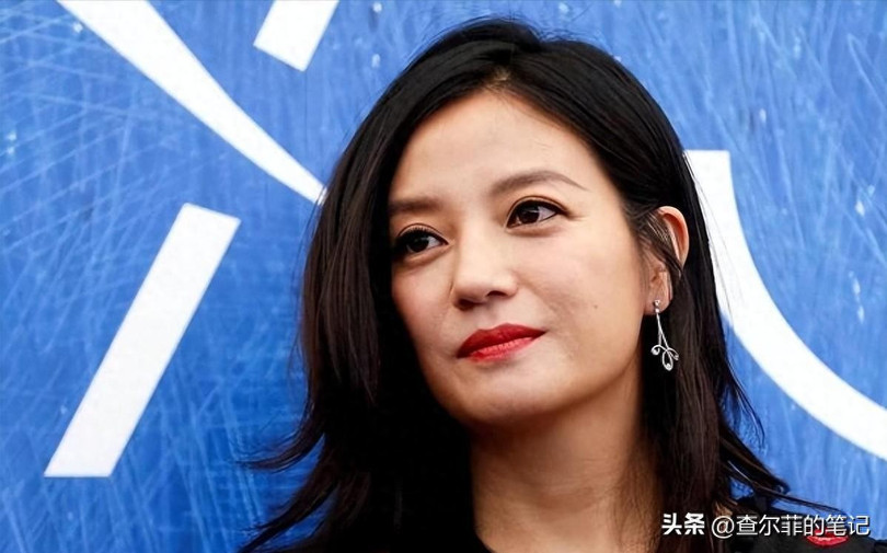 Triệu Vy thất bại trong việc tìm cách quay trở lại làng giải trí. Ảnh: Toutiao.