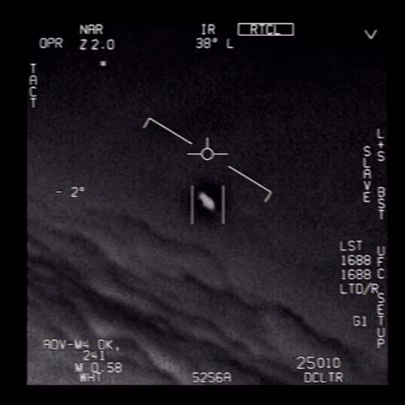 hinh-anh-cam-ung-nhiet-ufo-vinh-oman.jpg